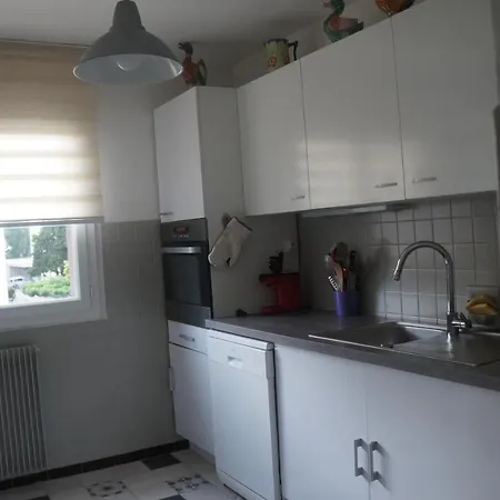 80m Tres Lumineux Parking Priv Apartment Nimes
